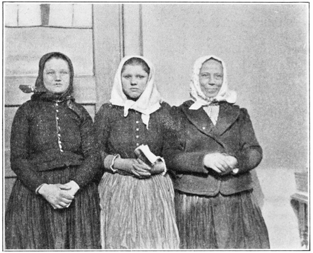 Thee Slovak immigrant women.